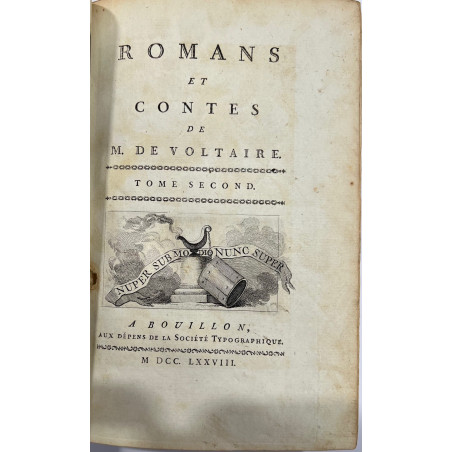 ROMANS ET CONTES DE VOLTAIRE